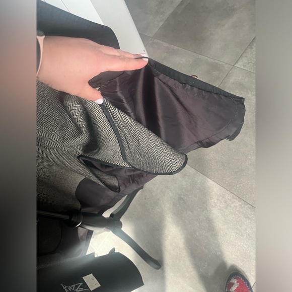 Vintage Black long trench coat with gold buttons size large - Picture 10 of 13